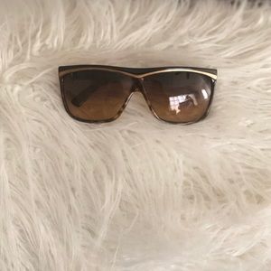 Von zipper giggles sunglasses